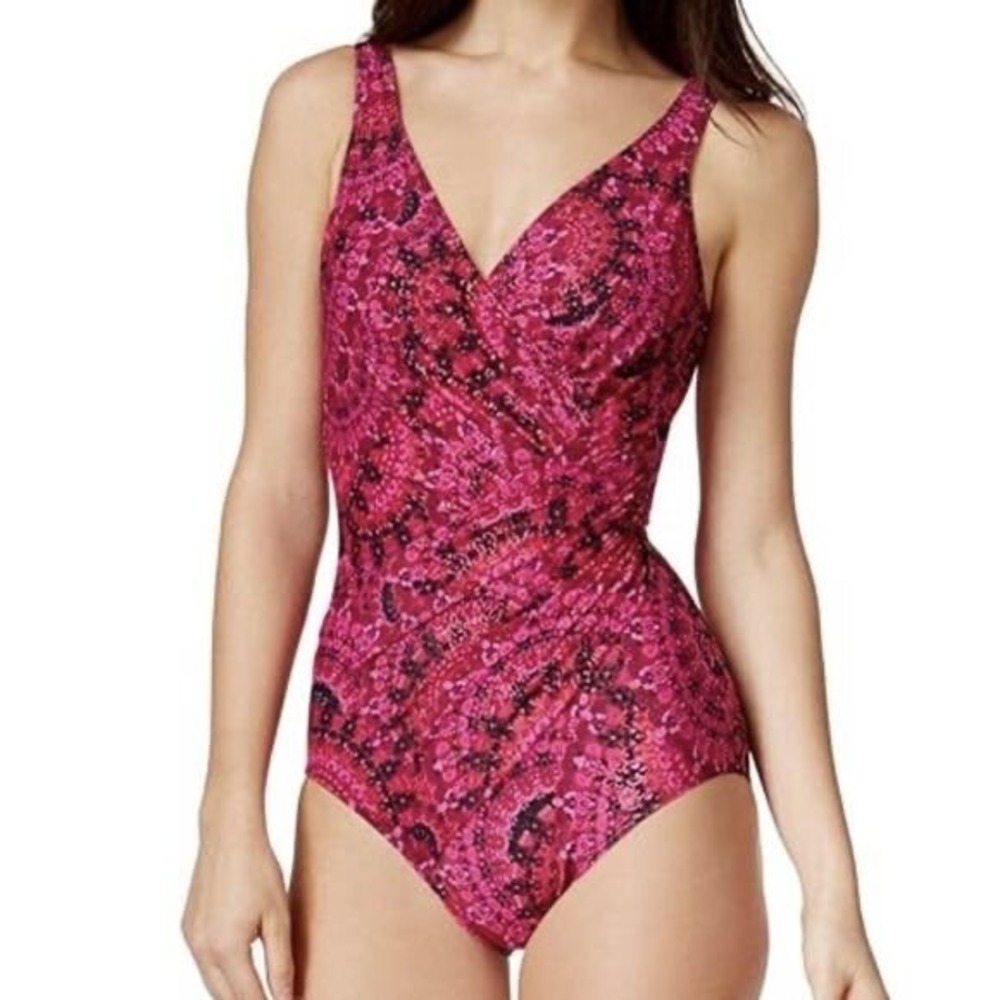 Miraclesuit | Oceanus Pink Paisley One‎ Piece Swimsuit Size 8
